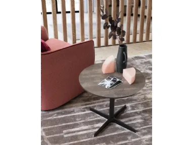 Tavolino rotondo Tweet con top in pietra e base in metallo di Le Comfort