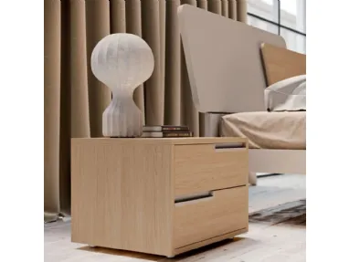Comodino in materico rovere e laccato opaco Gruppo Amalia di Orme