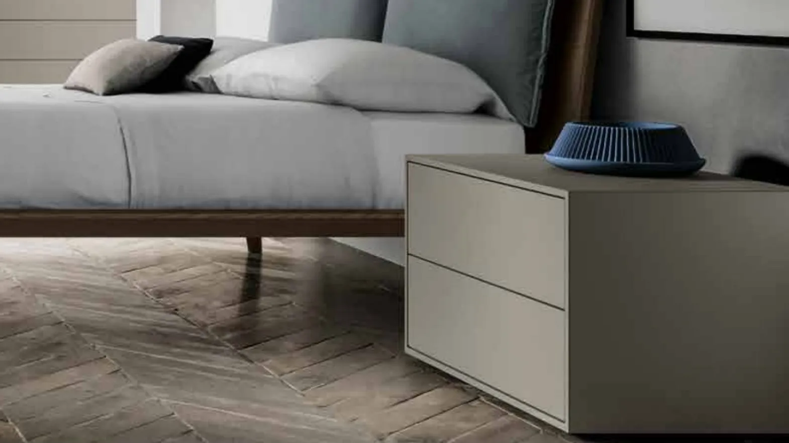 Comodino moderno Quadro Filo di SantaLucia