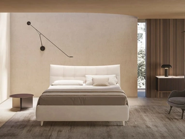 Letto con testiera capitonné Allison di Ergogreen