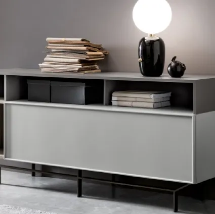 Madia con vani a giorno di diverse dimensioni in laccato opaco L1650 H780 di SantaLucia