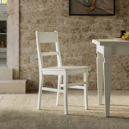 Sedia Flora in legno massello laccato di Arredo3