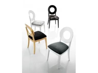 Sedia Duchessa con struttura in legno e rivestimento in ecopelle o tessuto Eurosedia
