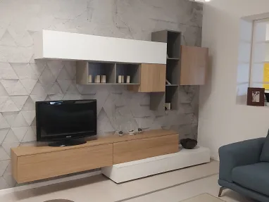 PARETE ATTEZZATA HOMY SANTALUCIA