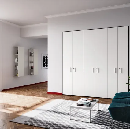 Armadio su misura con ante battenti laccato Bianco di Colombini Office