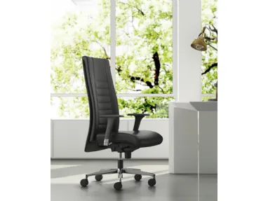 Poltrona Direzionale Tait di Elleci Office