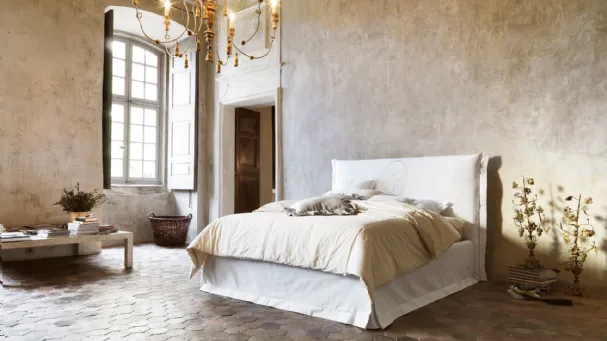 Chloè Romantic