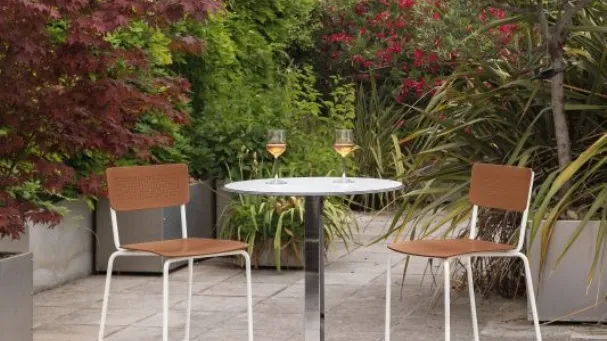 Sgabello College Outdoor